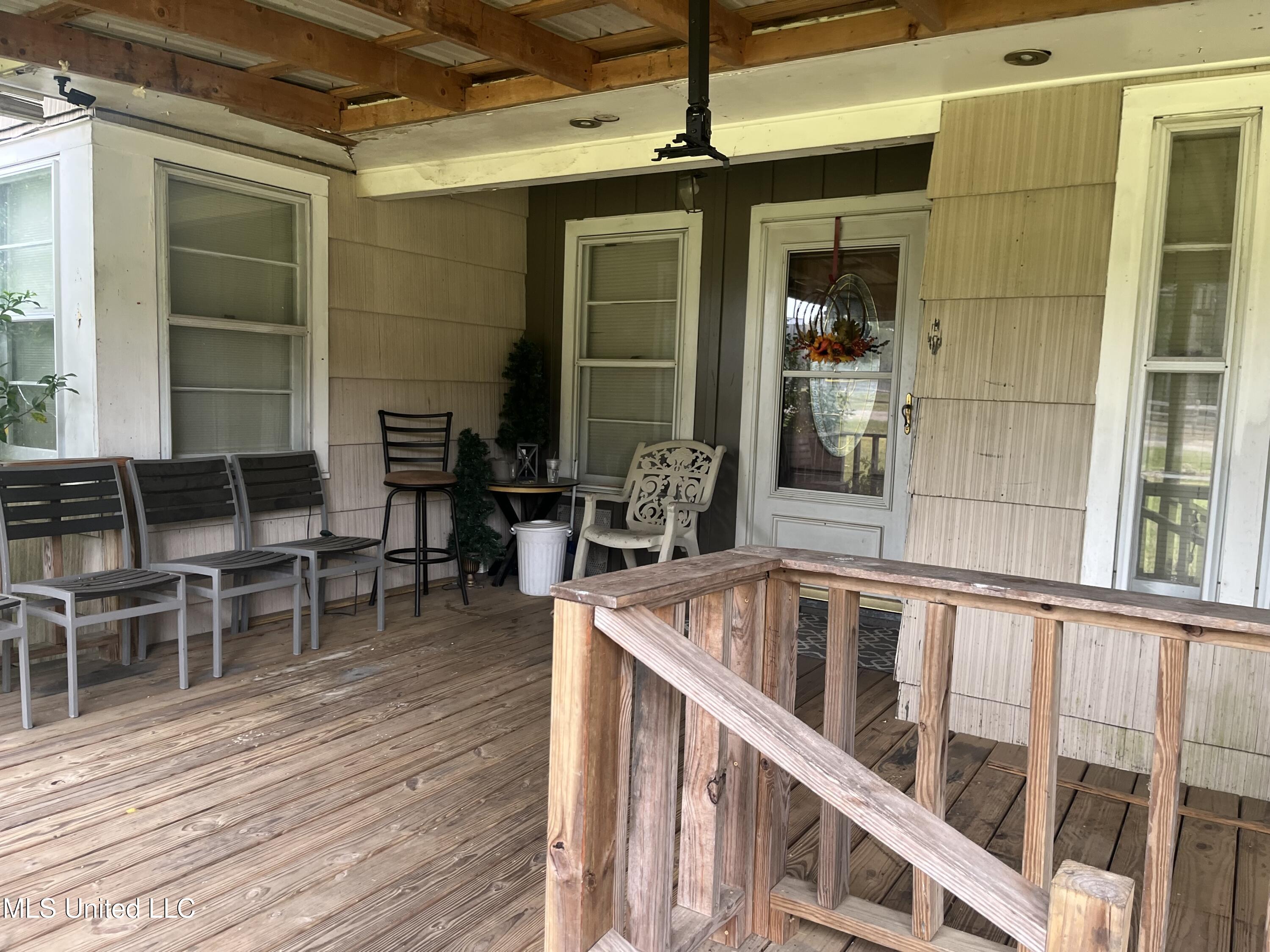 381 Sykes Road Jackson, MS 39212 - Photo 4 of 15 IMG_1224