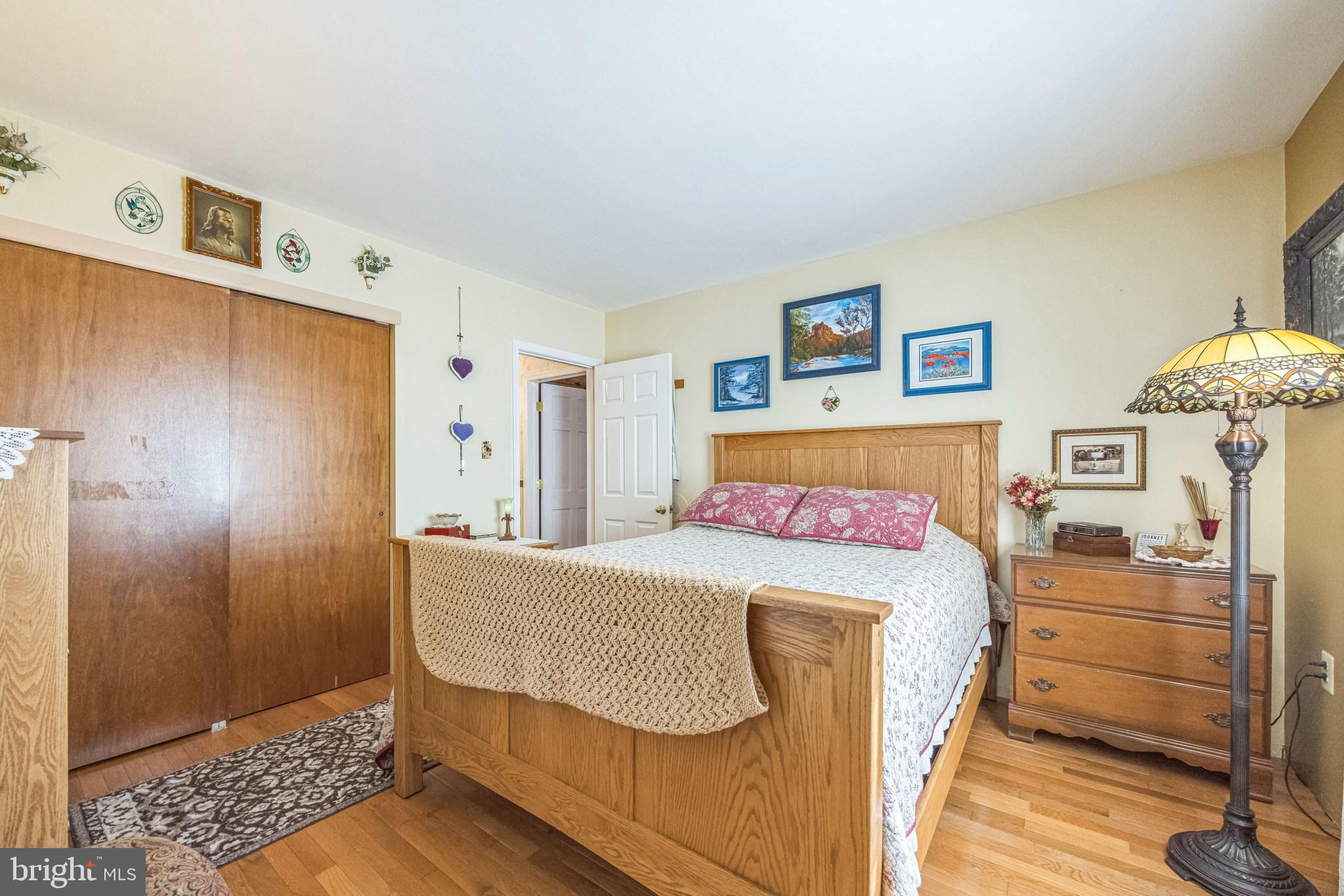 201 Walnut Avenue Berlin, NJ 08009 - Photo 12 of 27 Main Bedroom