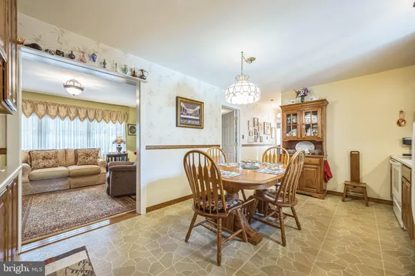 $389,900 | 201 Walnut Avenue, Berlin, NJ 08009