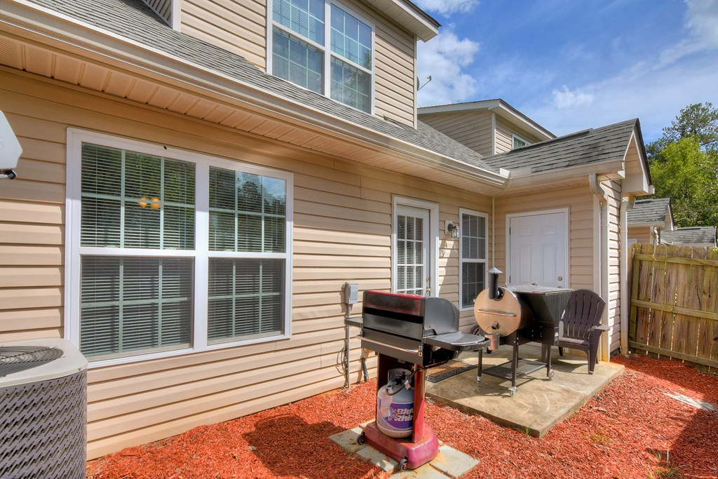 210 West Five Notch Road, Unit 104 North Augusta, SC 29841 - Photo 17 of 17 fenced back courtyard