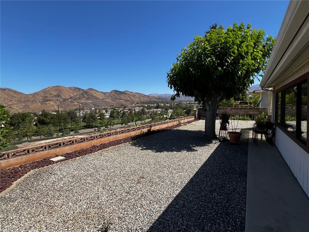 11934 Peach Tree Road Yucaipa, CA 92399 - Photo 32 of 35
