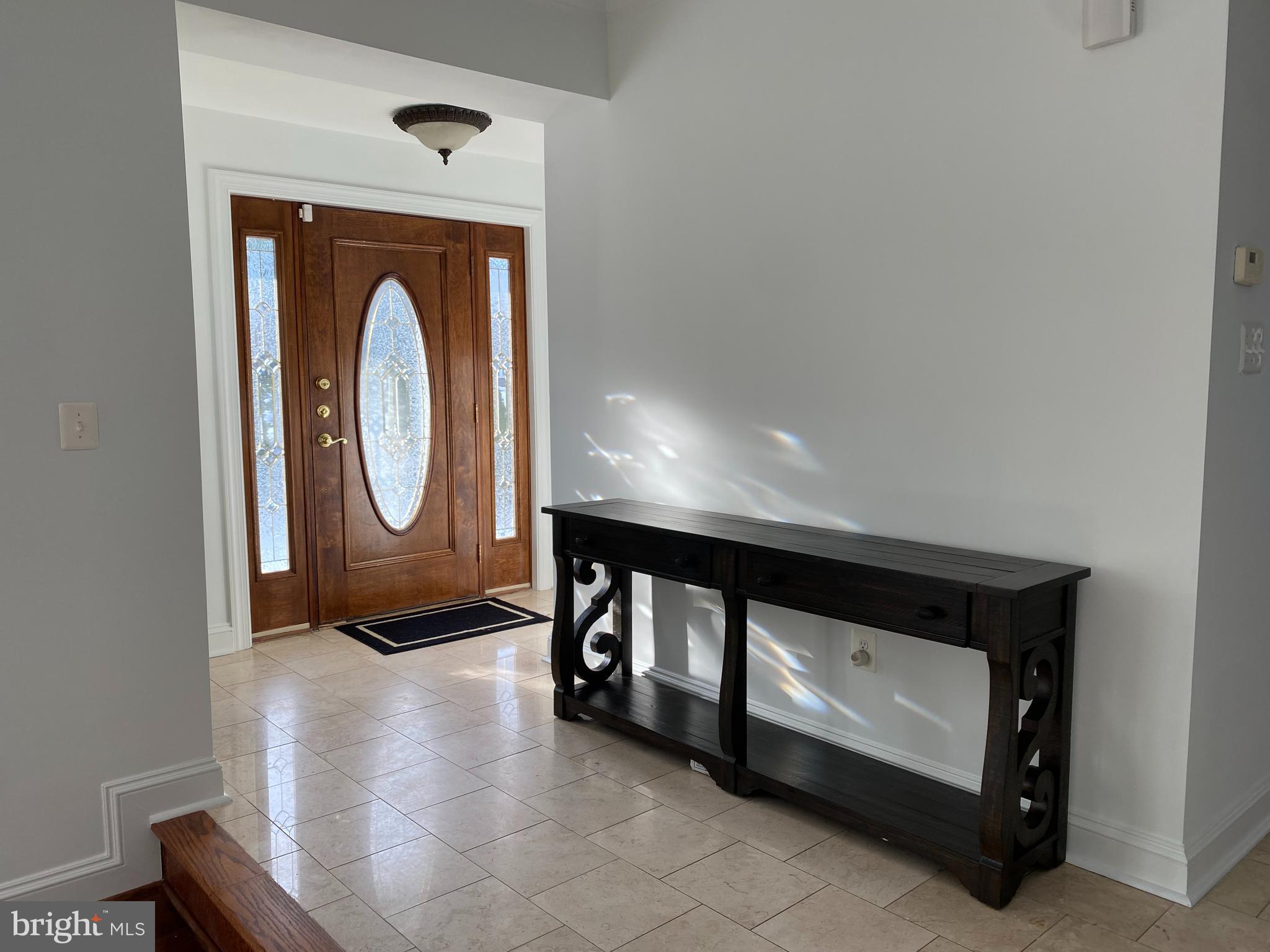 7024 Old Dominion Drive McLean, VA 22101 - Photo 5 of 35