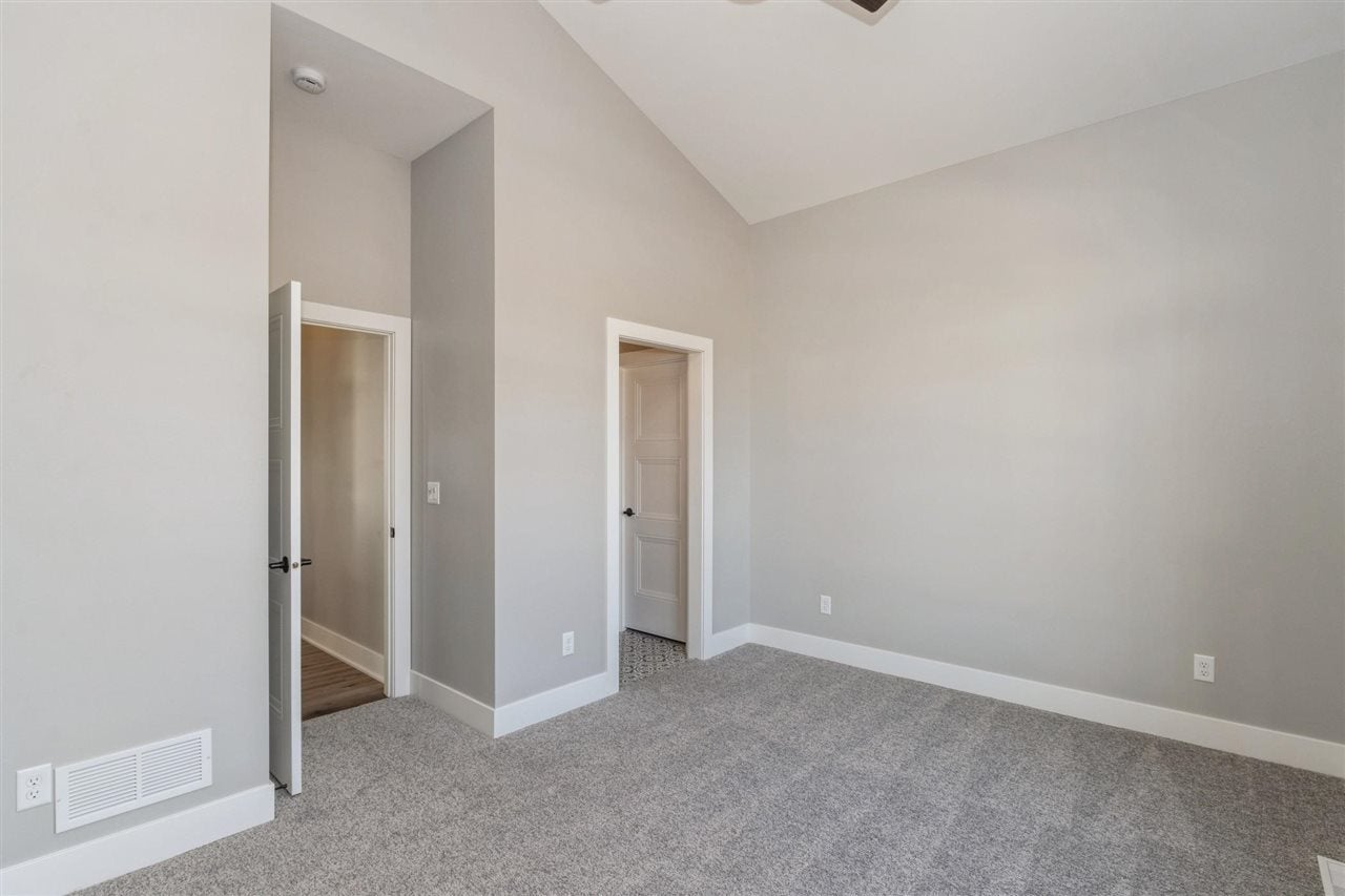 1019 High Rdg Trail Solon, IA 52333 - Photo 24 of 43 Gallery Image 24