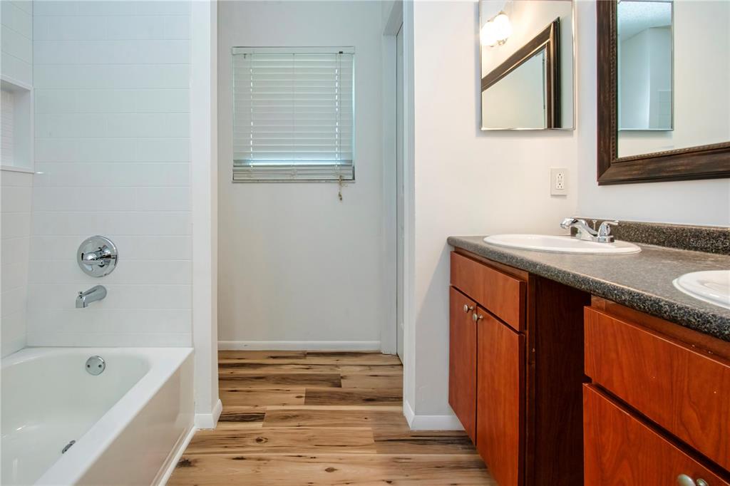 2501 Lightfoot Road Wimauma, FL 33598 - Photo 29 of 54 Gallery Image 29