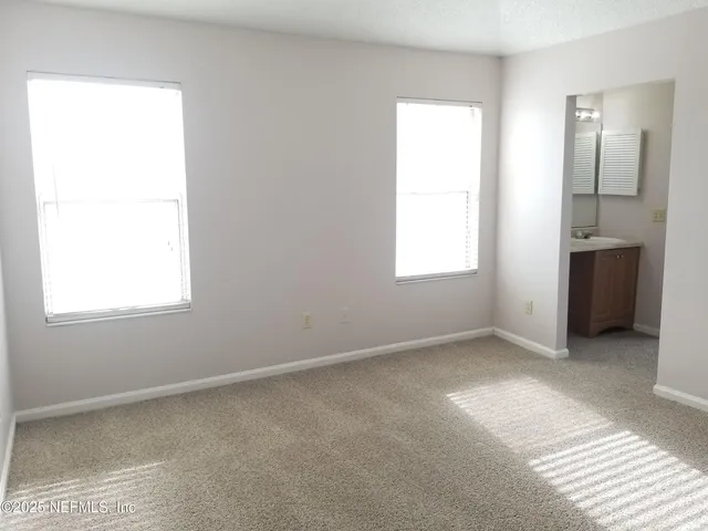 $2,000 | 2159 St Martins Drive East, Jacksonville, FL 32246