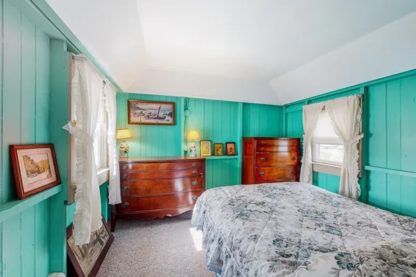 $595,000 | 9 Parkview Avenue, Beverly, MA 01915