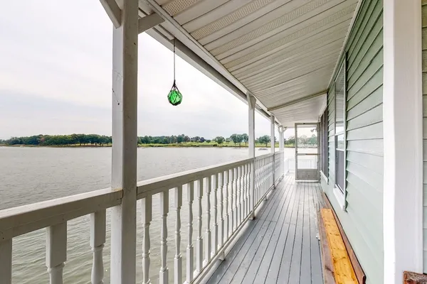 $595,000 | 9 Parkview Avenue, Beverly, MA 01915