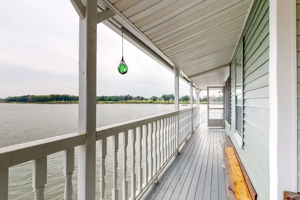 $595,000 | 9 Parkview Avenue, Beverly, MA 01915