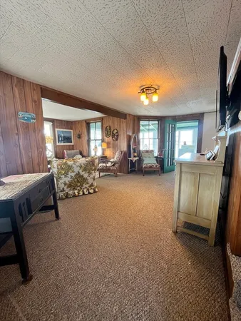 $595,000 | 9 Parkview Avenue, Beverly, MA 01915