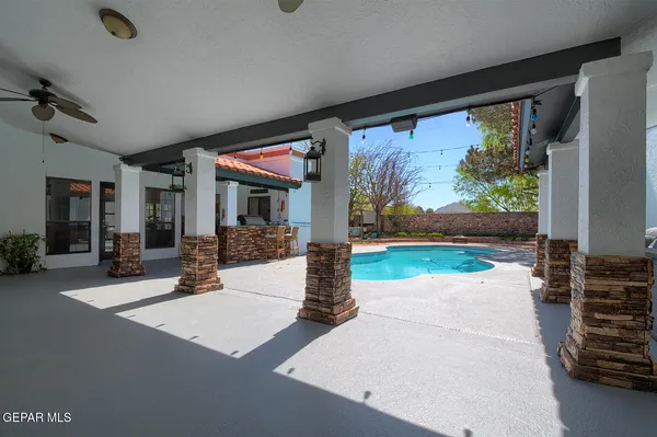 $700,000 | 616 Mt Cristo Rey Lane, El Paso, TX 79922