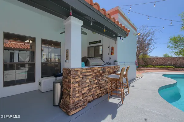 $700,000 | 616 Mt Cristo Rey Lane, El Paso, TX 79922