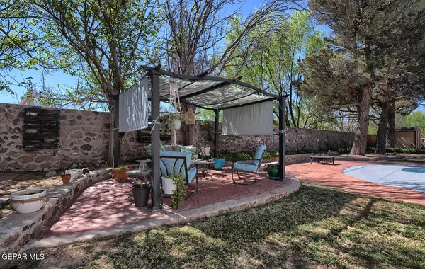 $700,000 | 616 Mt Cristo Rey Lane, El Paso, TX 79922