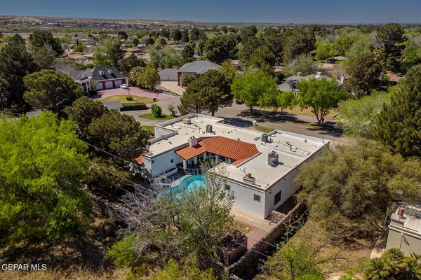 $700,000 | 616 Mt Cristo Rey Lane, El Paso, TX 79922