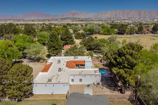 $700,000 | 616 Mt Cristo Rey Lane, El Paso, TX 79922