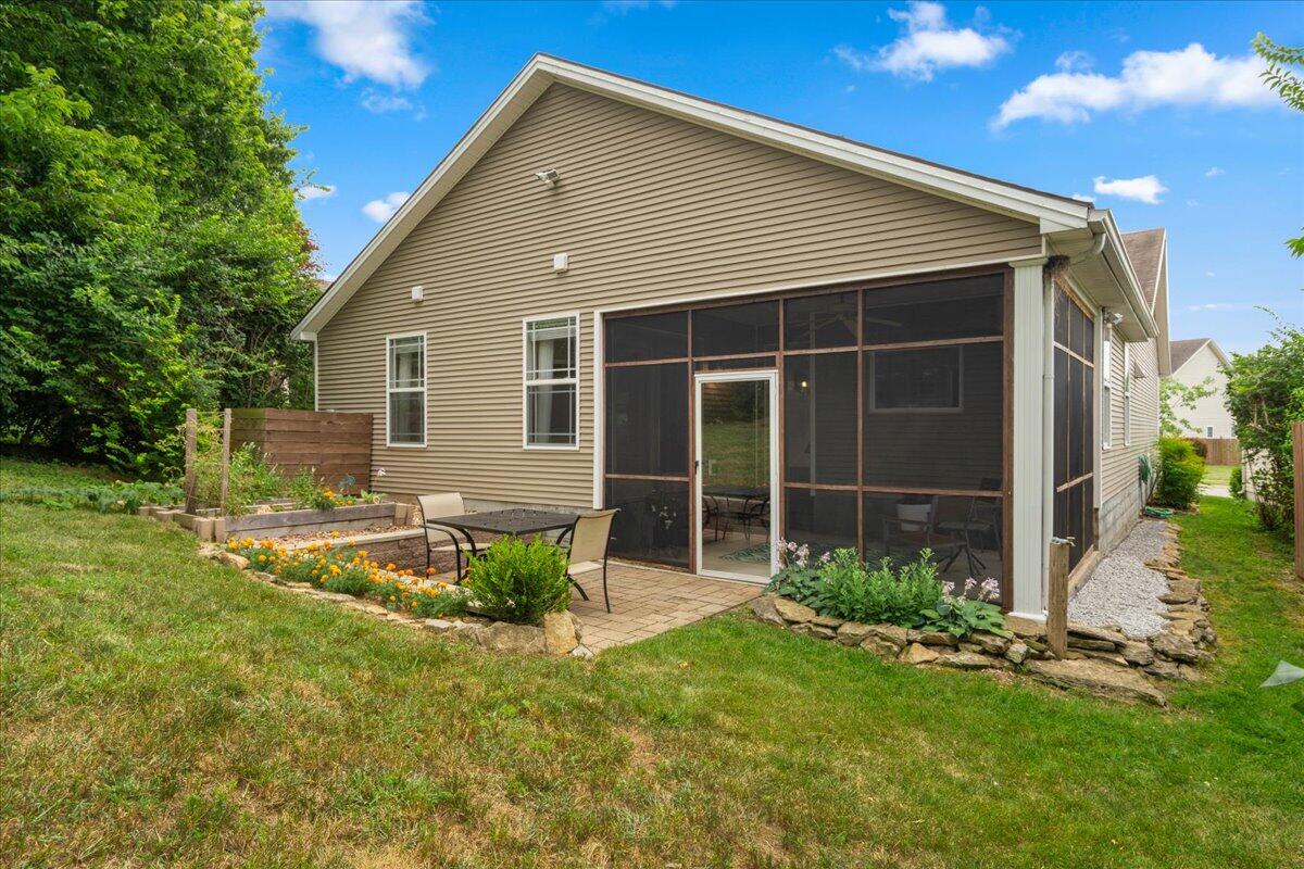 209 Shell Court Lexington, KY 40511 - Photo 31 of 39 36-IVA09362