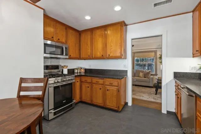 $750,000 | 2707 Sweetwater Road, Spring Valley, CA 91977