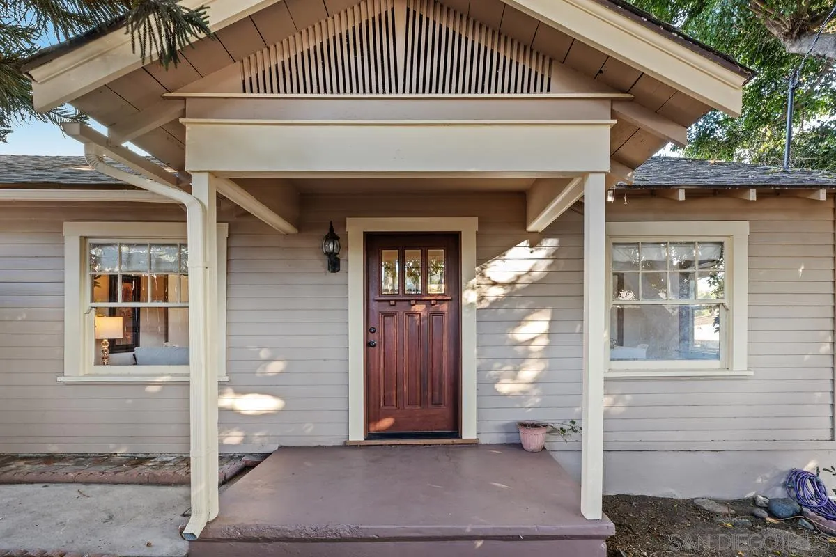 2707 Sweetwater Road Spring Valley, CA 91977 - Photo 2 of 30 a front view of a house