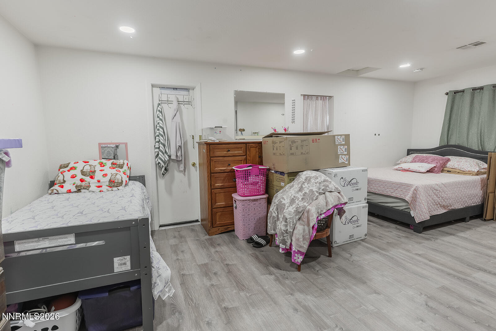 1401 Bresson Avenue Reno, NV 89502 - Photo 15 of 27 _-12