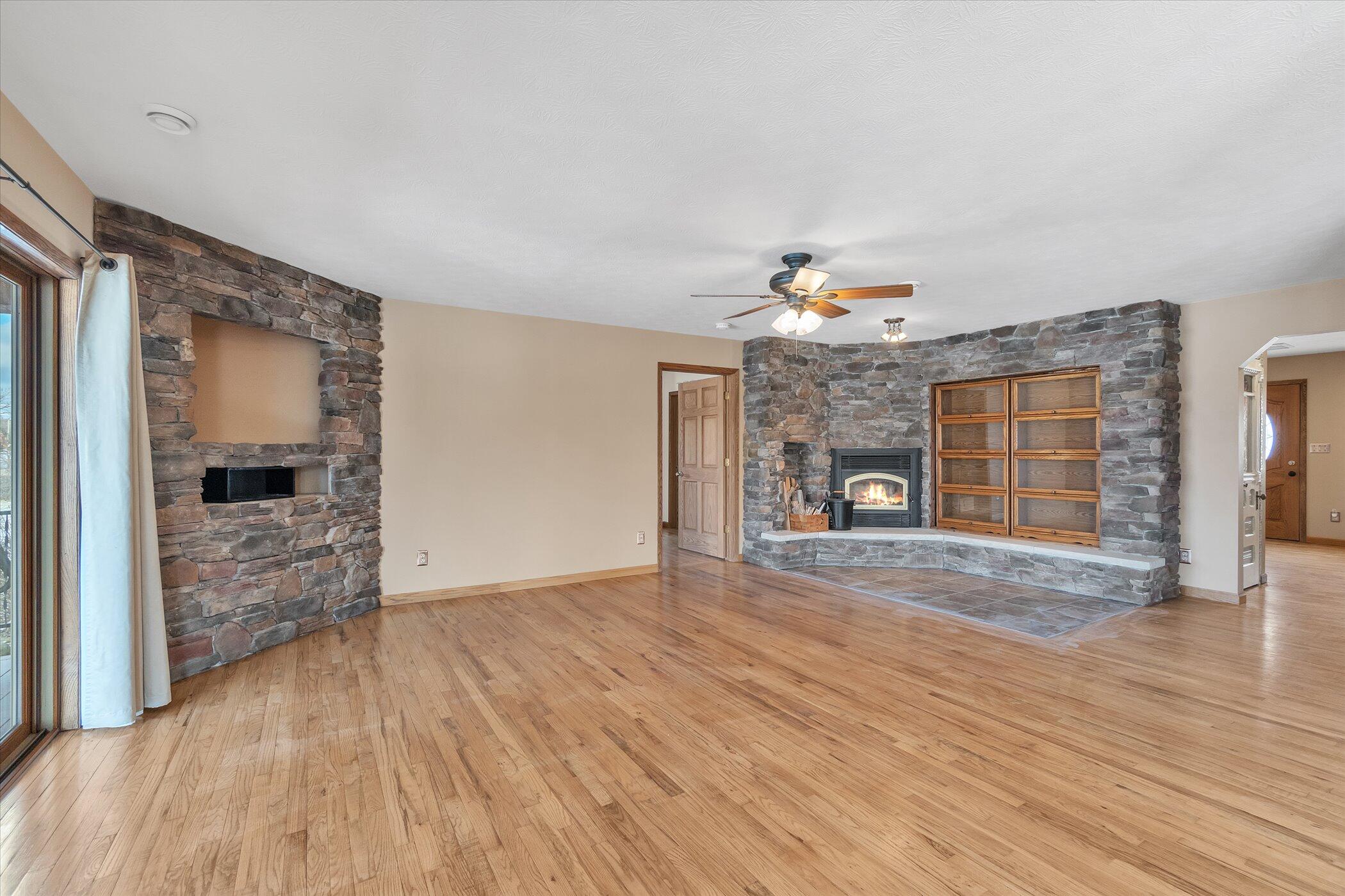 3222 Chapel Road Spring Arbor, MI 49283 - Photo 15 of 49 18-3222-Chapel-Rd-WindowStill-Real-Estat