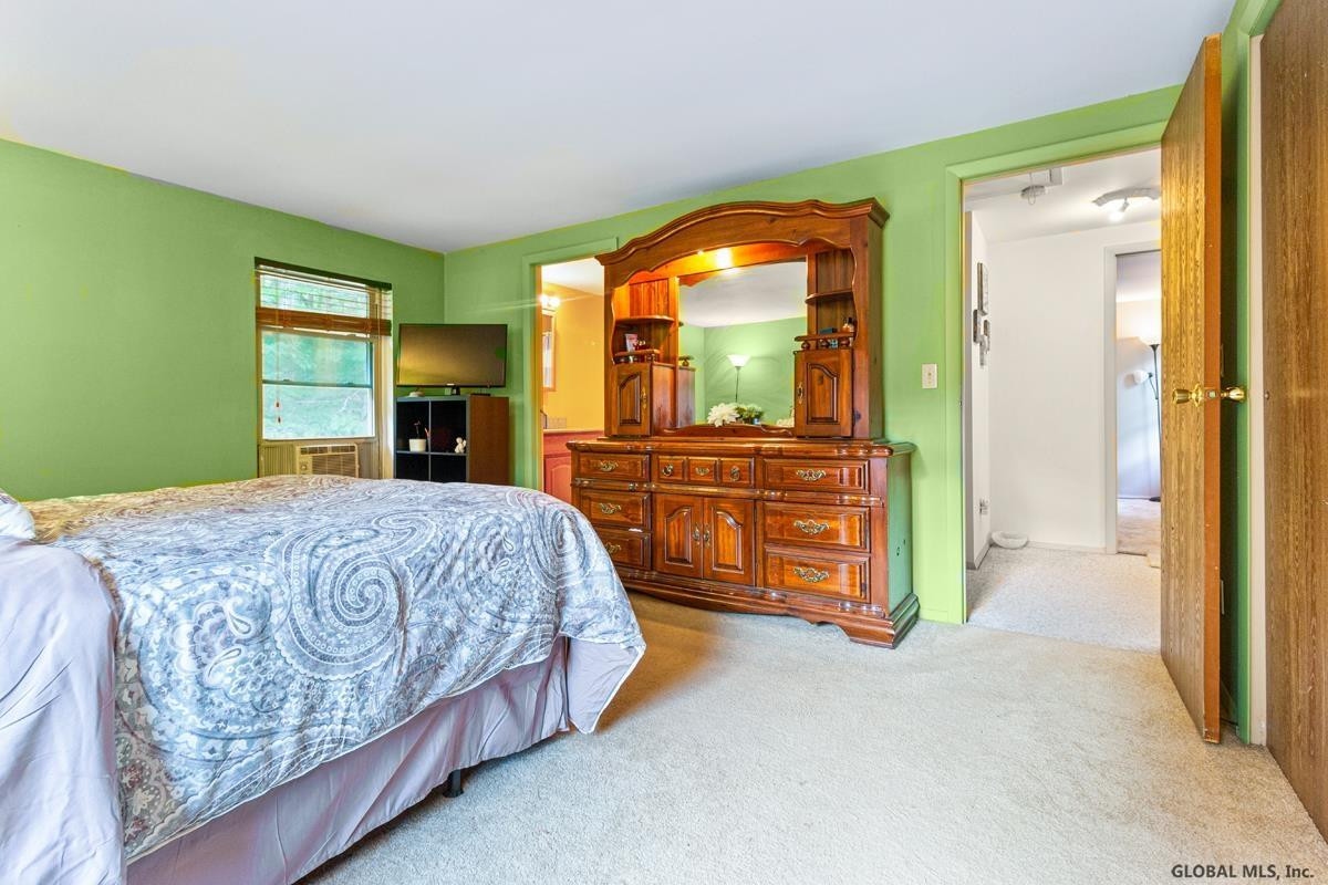 255 Thimbleberry Road Malta, NY 12020 - Photo 29 of 35 Photo 29