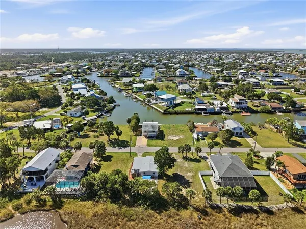 $439,900 | 4021 Eagle Nest Drive, Hernando Beach, FL 34607