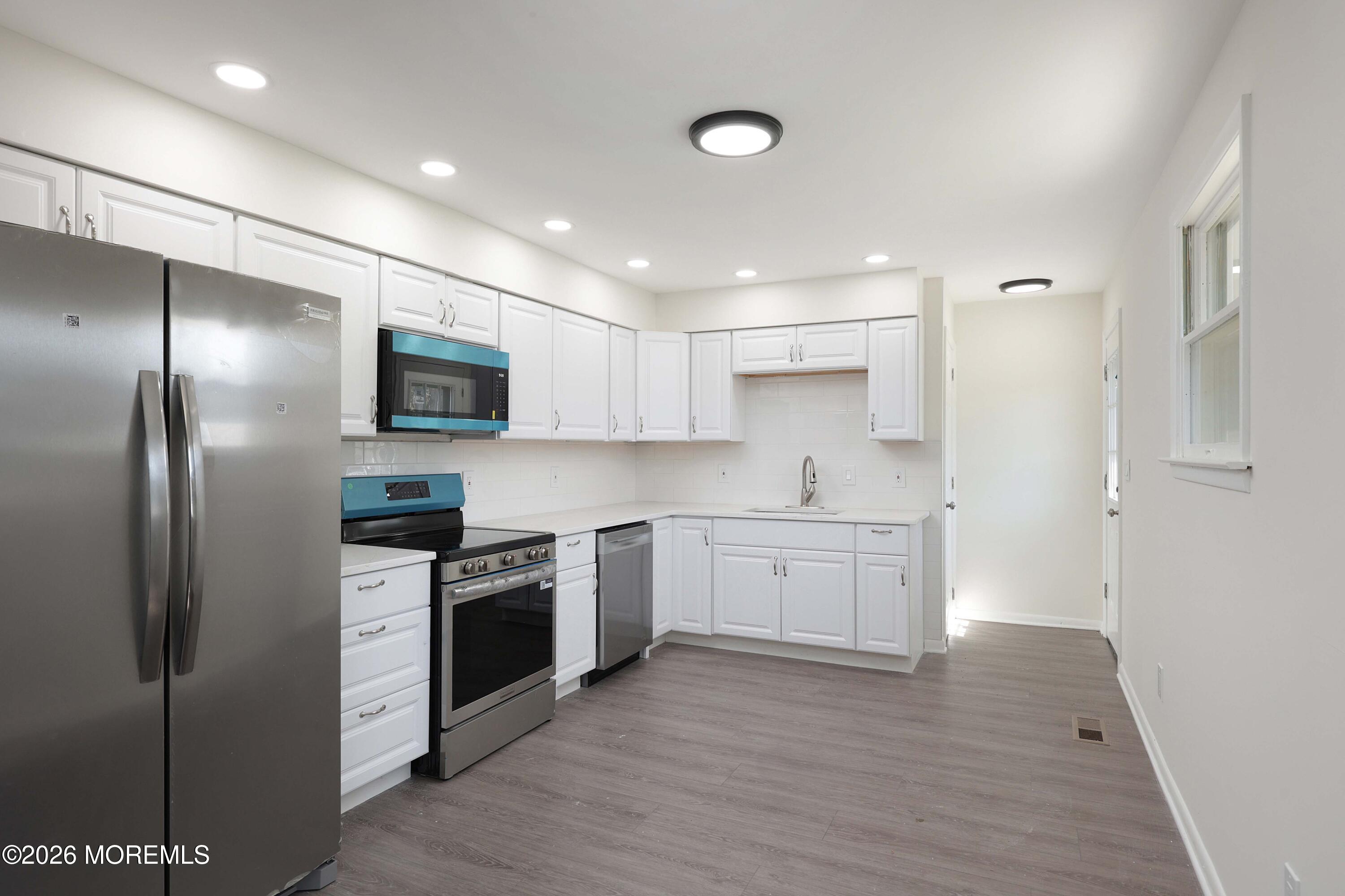 149 Asbury Road Farmingdale, NJ 07727 - Photo 19 of 33 758A0679