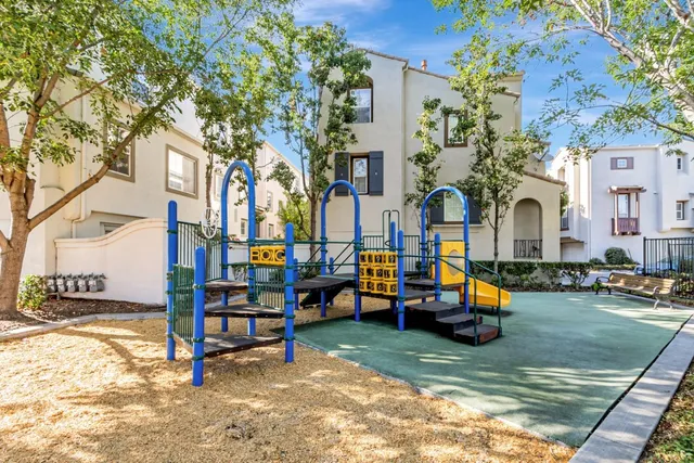 $1,090,000 | 39 Cloud Walk, Milpitas, CA 95035