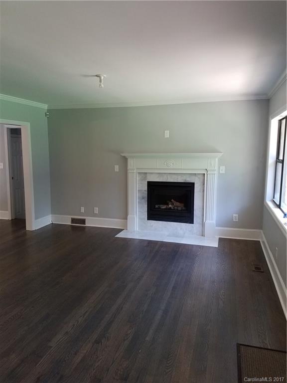 13720 Woody Point Road Charlotte, NC 28278 - Photo 17 of 23 Gallery Image 17