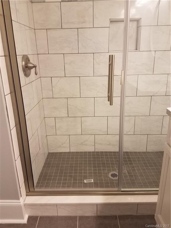 13720 Woody Point Road Charlotte, NC 28278 - Photo 10 of 23 Gallery Image 10