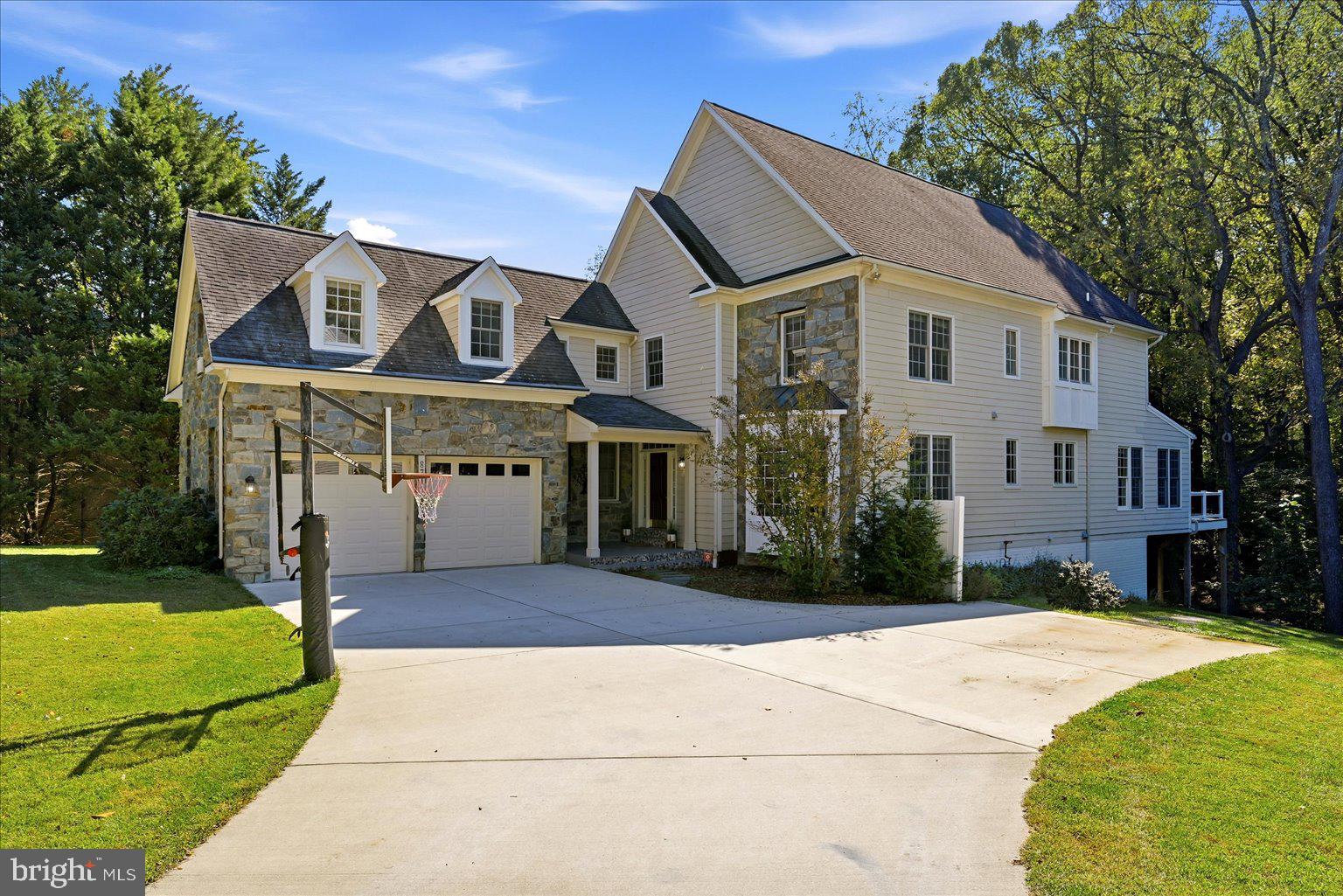 8711 Seven Locks Road Bethesda, MD 20817 - Photo 3 of 76 Gallery Image 3