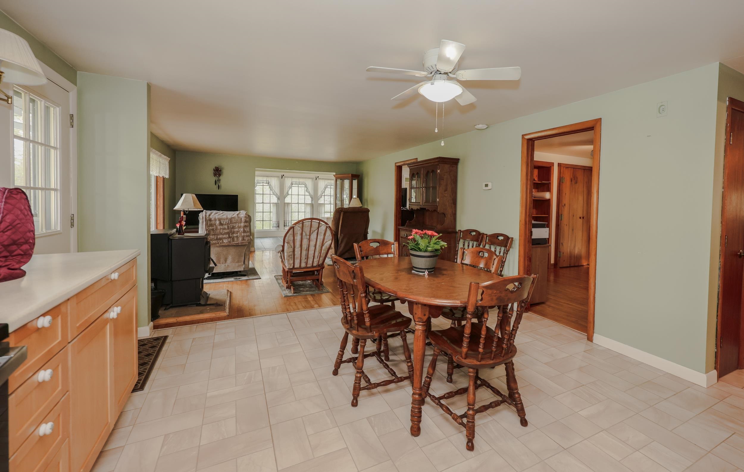 78 Amherst Road Merrimack, NH 03054 - Photo 8 of 55 Gallery Image 8