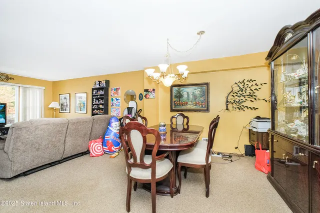 $699,000 | 25 Claudia Court | Graniteville