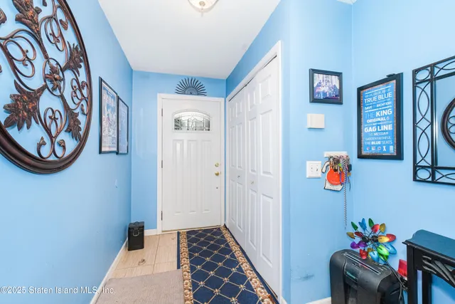 $699,000 | 25 Claudia Court | Graniteville