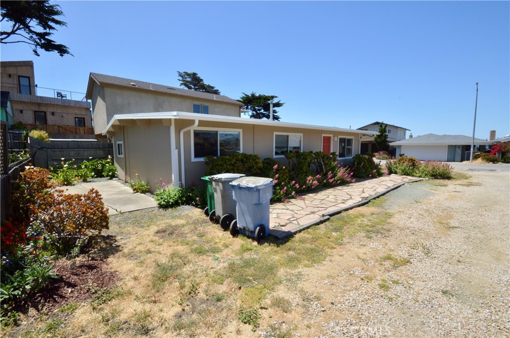 3175 Studio Drive Cayucos, CA 93430 - Photo 18 of 20 a view of a house with a outdoor space