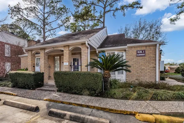 $125,000 | 2800 Jeanetta Street, Unit 610, Houston, TX 77063