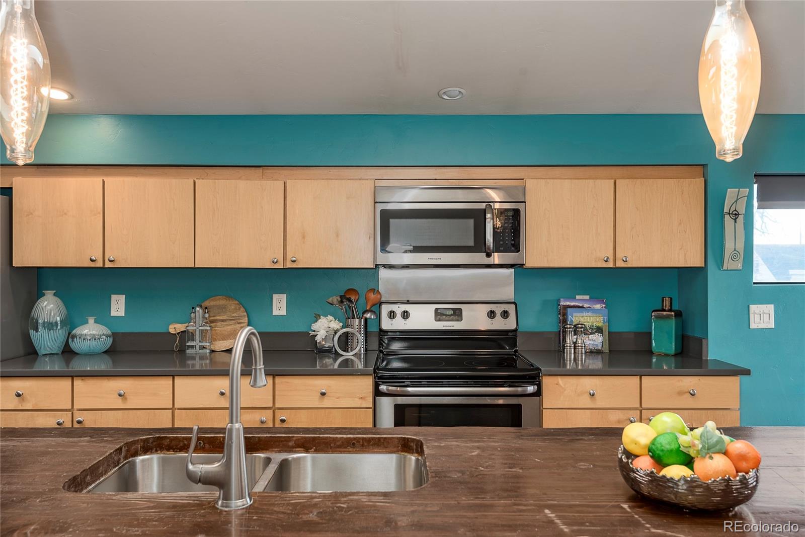 566 Inca Street Denver, CO 80204 - Photo 14 of 20