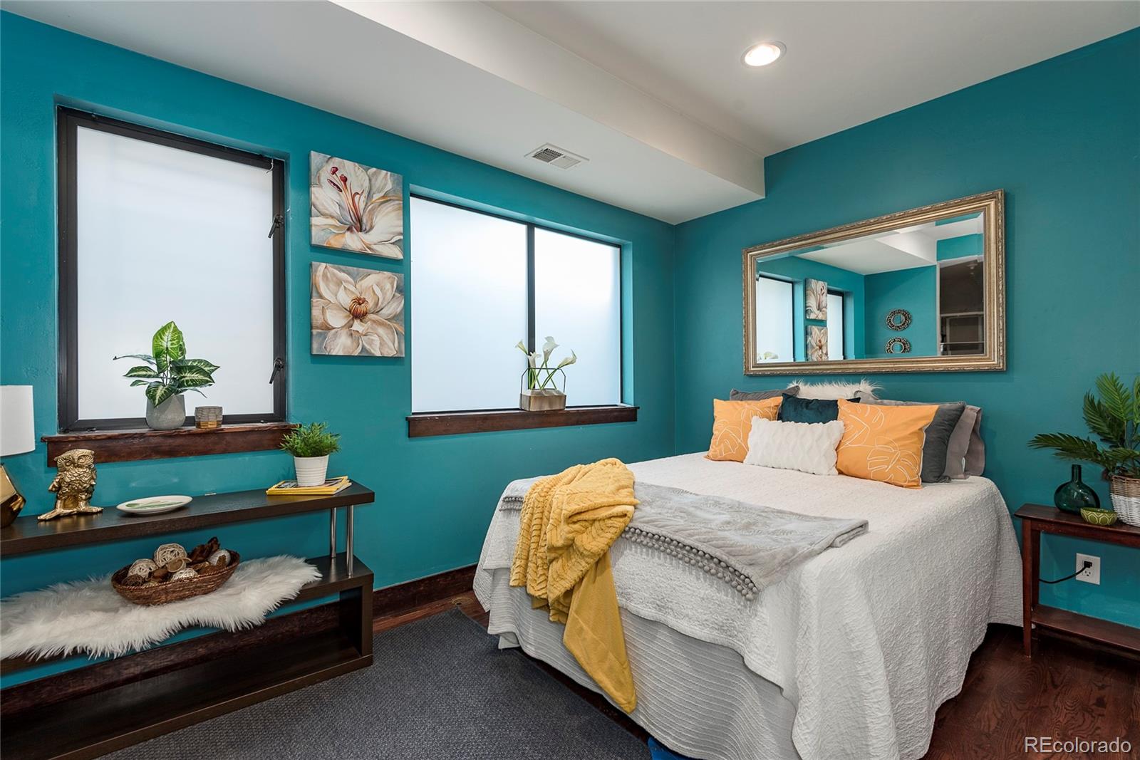 566 Inca Street Denver, CO 80204 - Photo 7 of 20