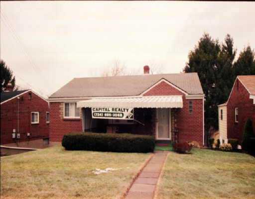451 Pearce Road Pittsburgh, PA 15234 - Photo 1 of 1