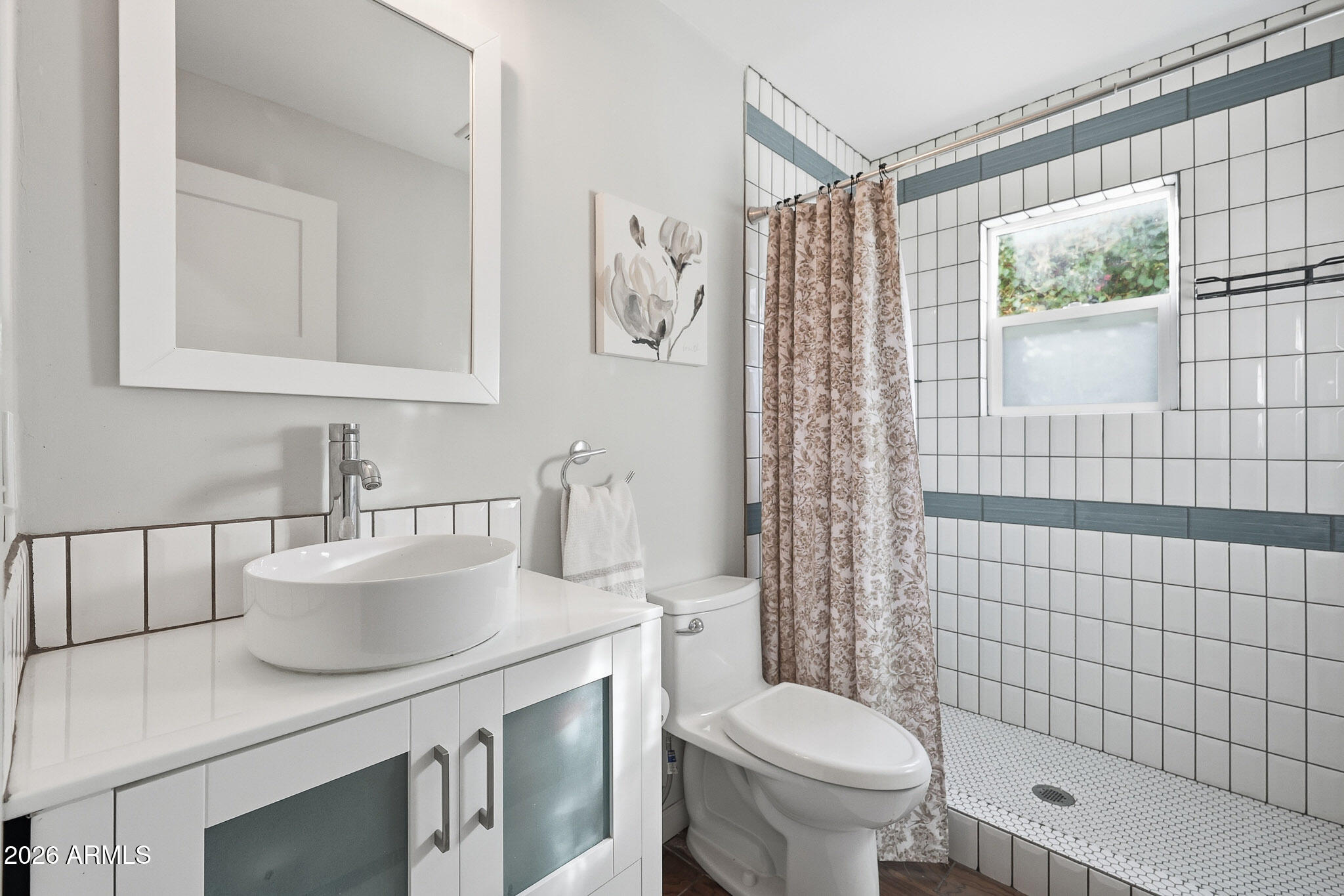 1359 East Weldon Avenue Phoenix, AZ 85014 - Photo 40 of 55 Bathroom (1)