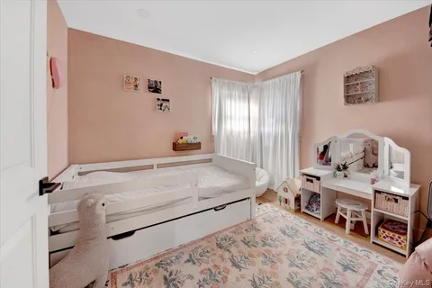 $779,000 | 2947 Curry Street, Yorktown Heights, NY 10598