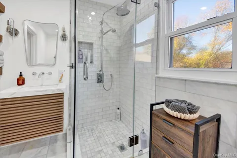 $779,000 | 2947 Curry Street, Yorktown Heights, NY 10598