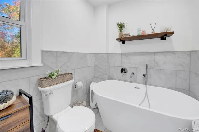 $799,000 | 2947 Curry Street, Yorktown Heights, NY 10598