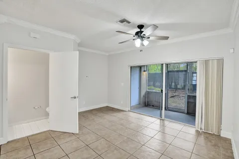 $365,000 | 752 South W 122nd Terrace, Pembroke Pines, FL 33025