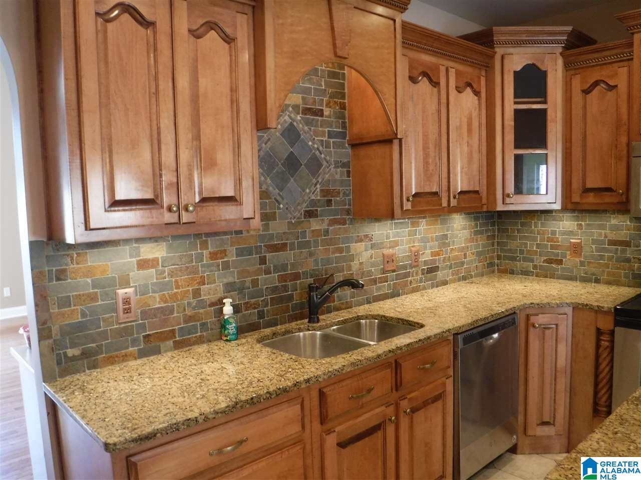 208 Tucker Lane Springville, AL 35146 - Photo 11 of 48