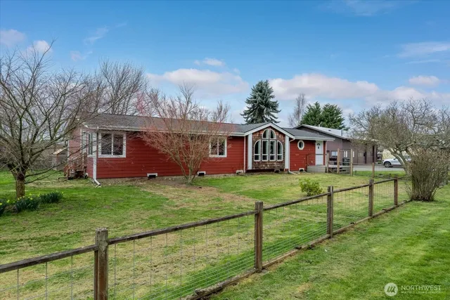 a view of house with outdoor space