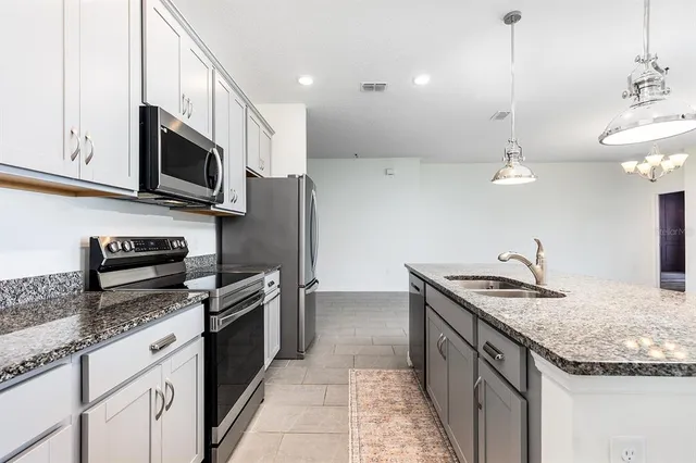 $330,000 | 2723 Rowan Street, Tavares, FL 32778