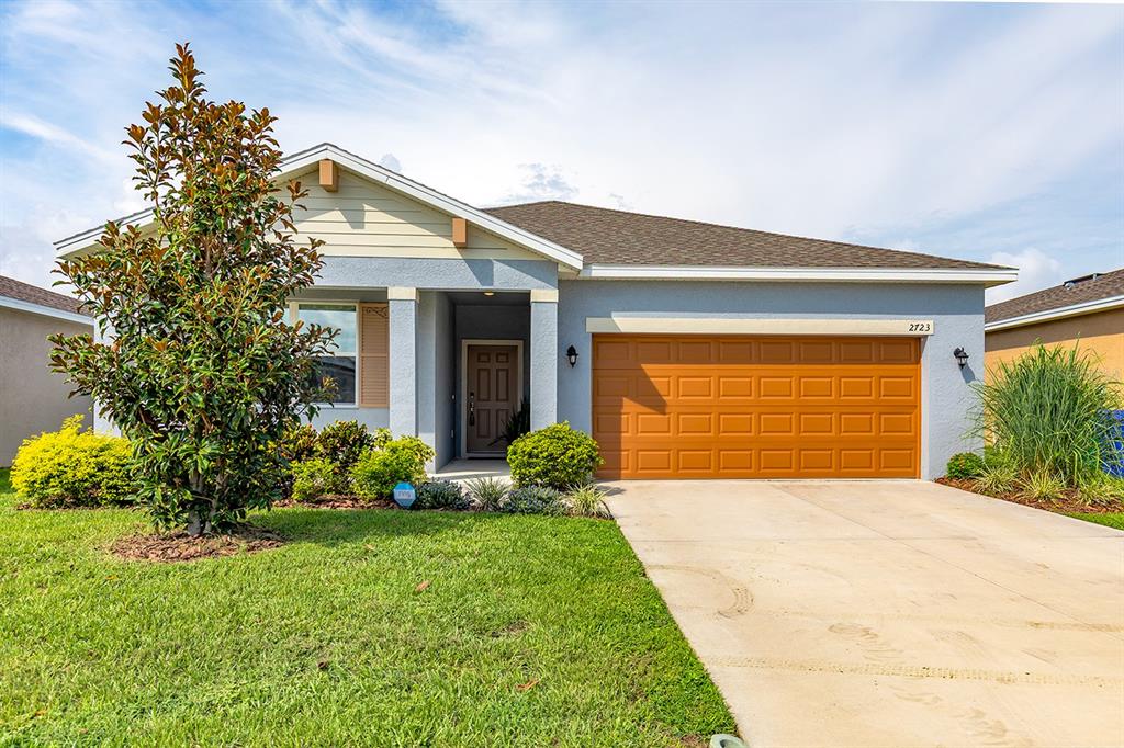 2723 Rowan Street Tavares, FL 32778 - Photo 2 of 30