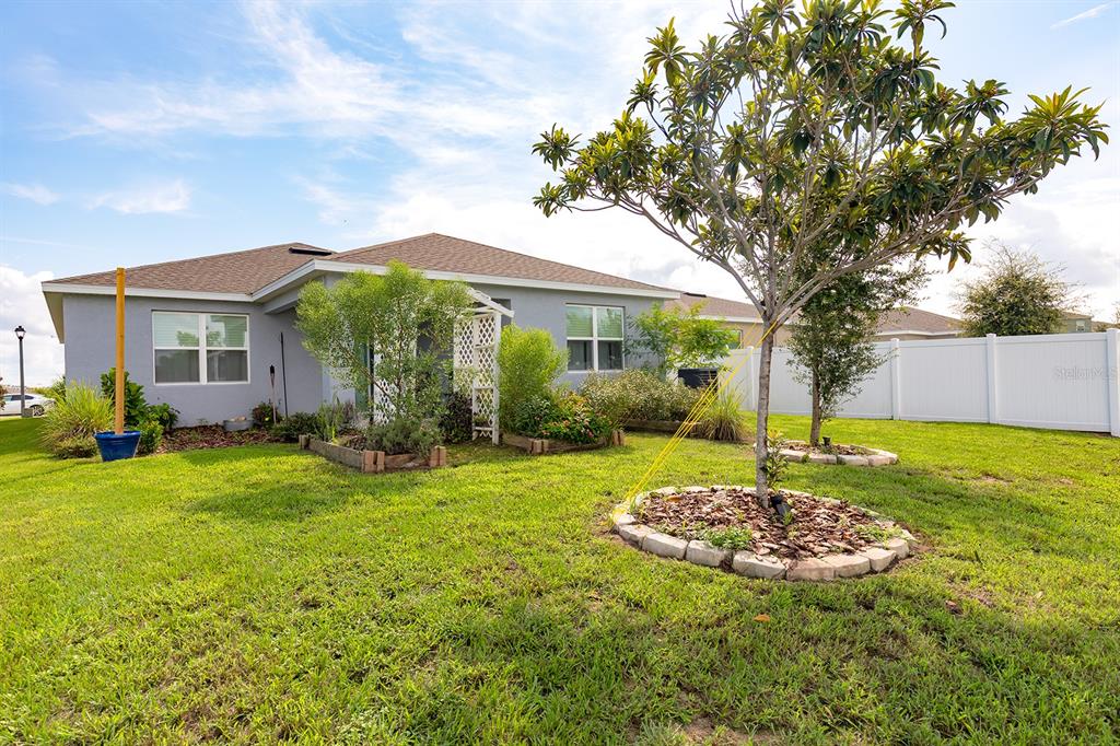 2723 Rowan Street Tavares, FL 32778 - Photo 23 of 30