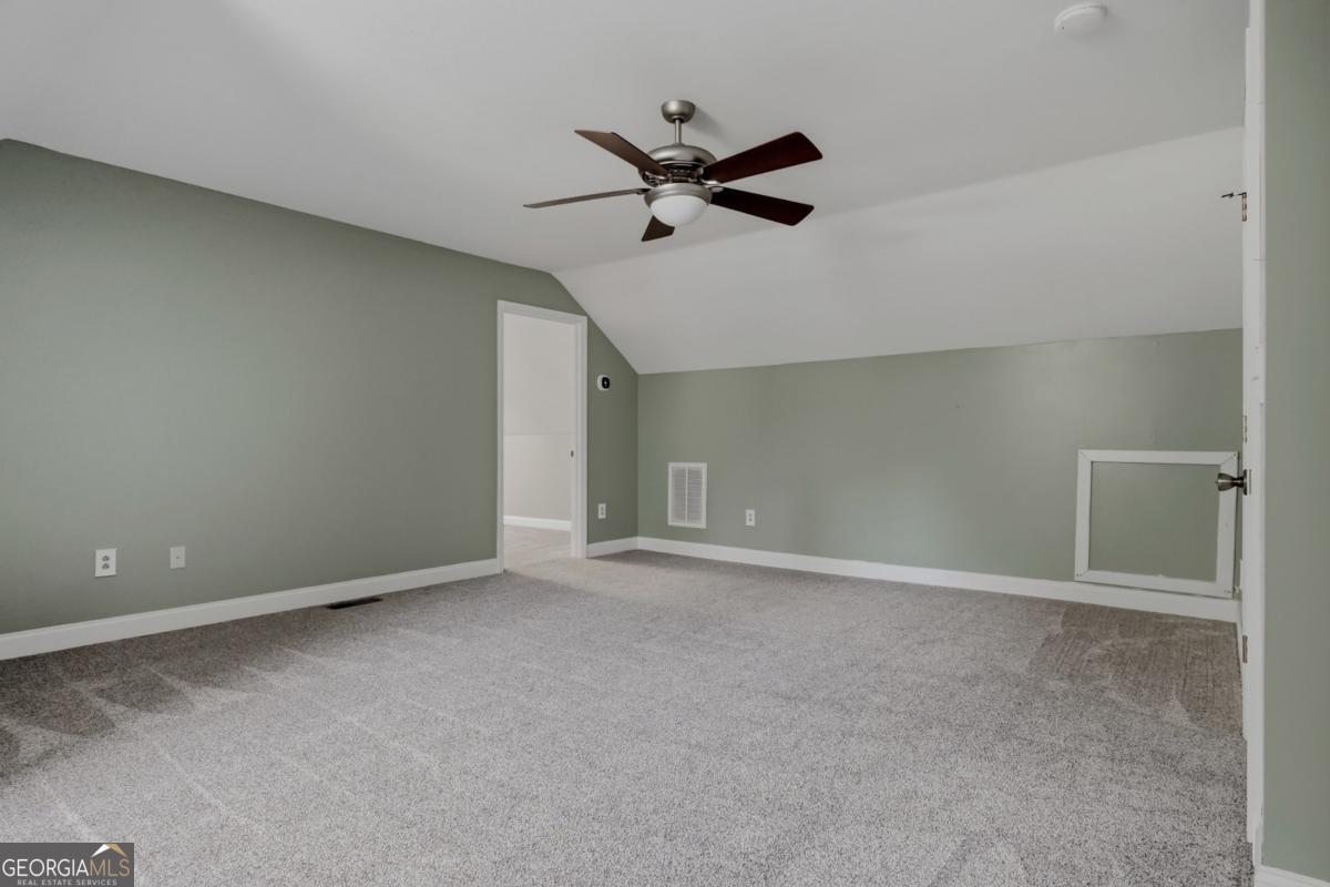 609 Morgan Street Albany, GA 31705 - Photo 33 of 74 a view of an empty room