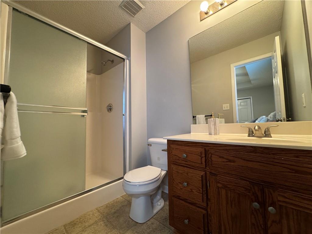 411 North Queen Ridge Avenue Independence, MO 64056 - Photo 25 of 44